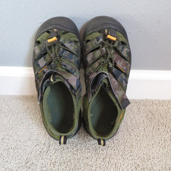 keen boys newport sandals size 3 army/camo green - Picture 5 of 10